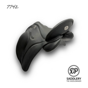 Majestro Dressage | 7742