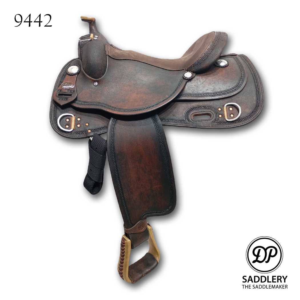 Trainer Roughout | 9442