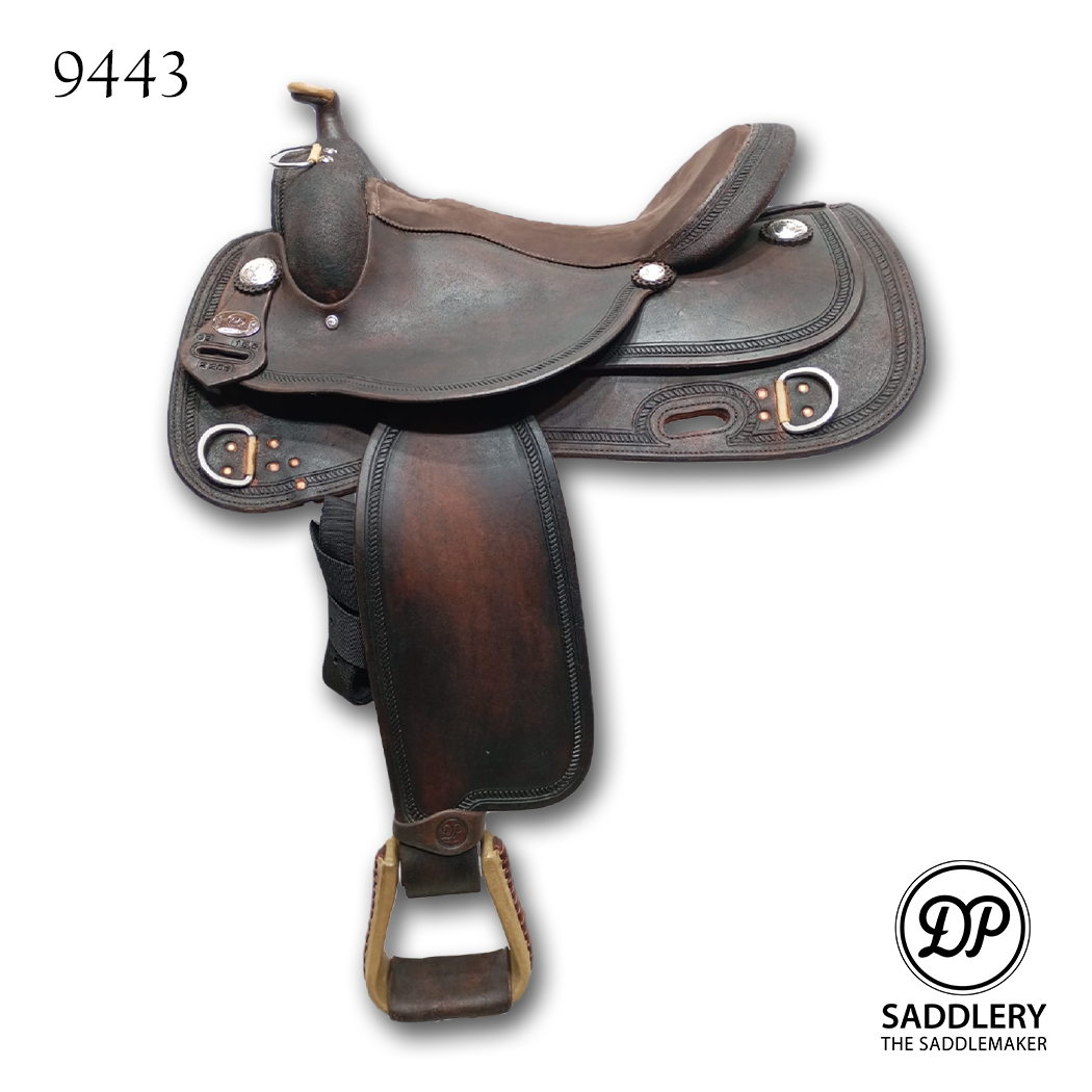 Trainer Roughout | 9443