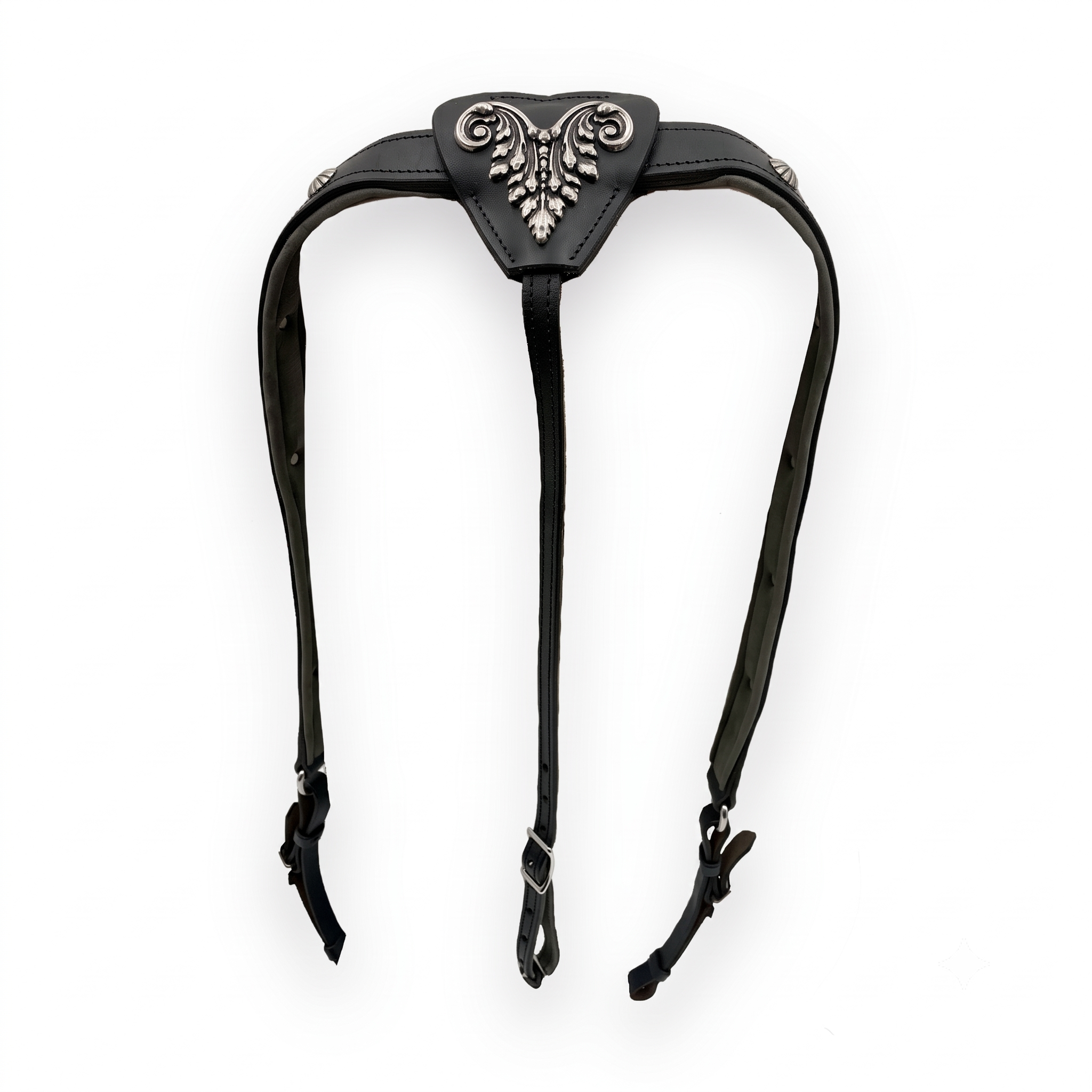 SF28 Soft Feel Breast Collar Deluxe with Conchos